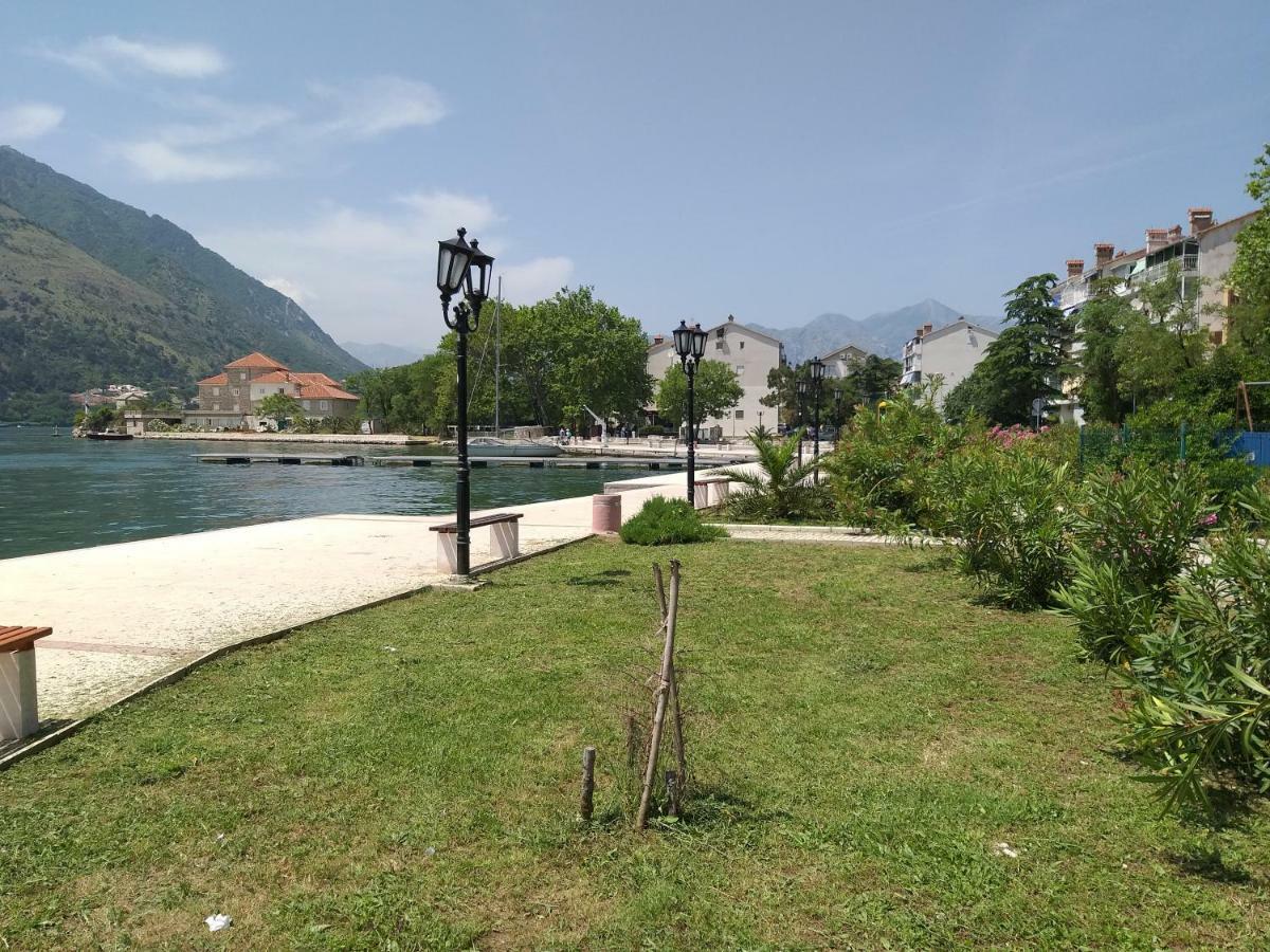 Apartment Nina Kotor Buitenkant foto